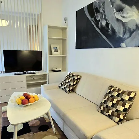 Neptun Old Town By Triapart Apartment *